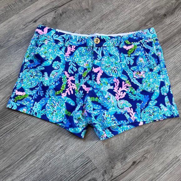 Lilly Pulitzer Pants - Lilly Pulitzer Turtle Villa Shorts Sz 12